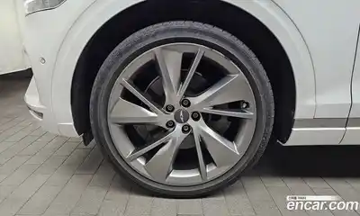 Genesis GV70 2021 2.2 Автомат в Москве № 23214, миниатюра 5