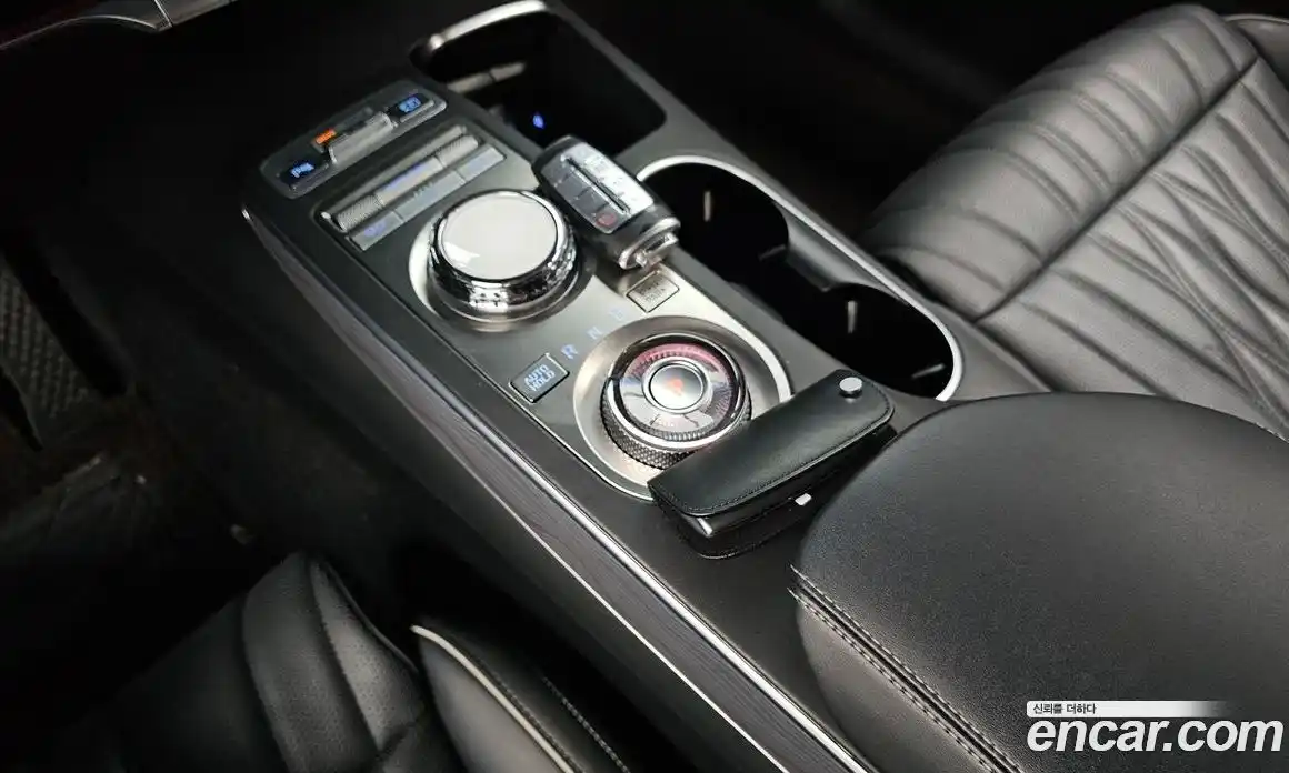 Genesis GV70 2021 2.2 Автомат в Москве № 23214, фото 9