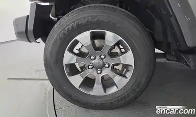 Jeep Wrangler 2020 2.0 Автомат в Москве № 232406, миниатюра 7