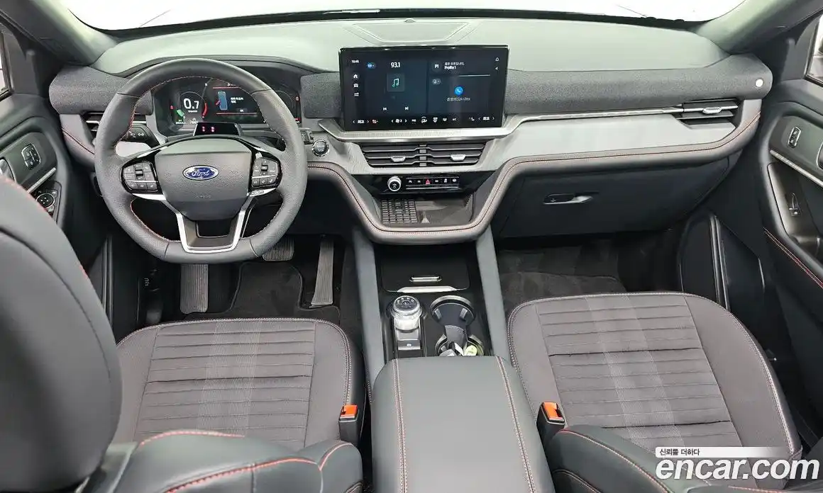 Ford Explorer 2025 2.3 Автомат в Москве № 233009, фото 15