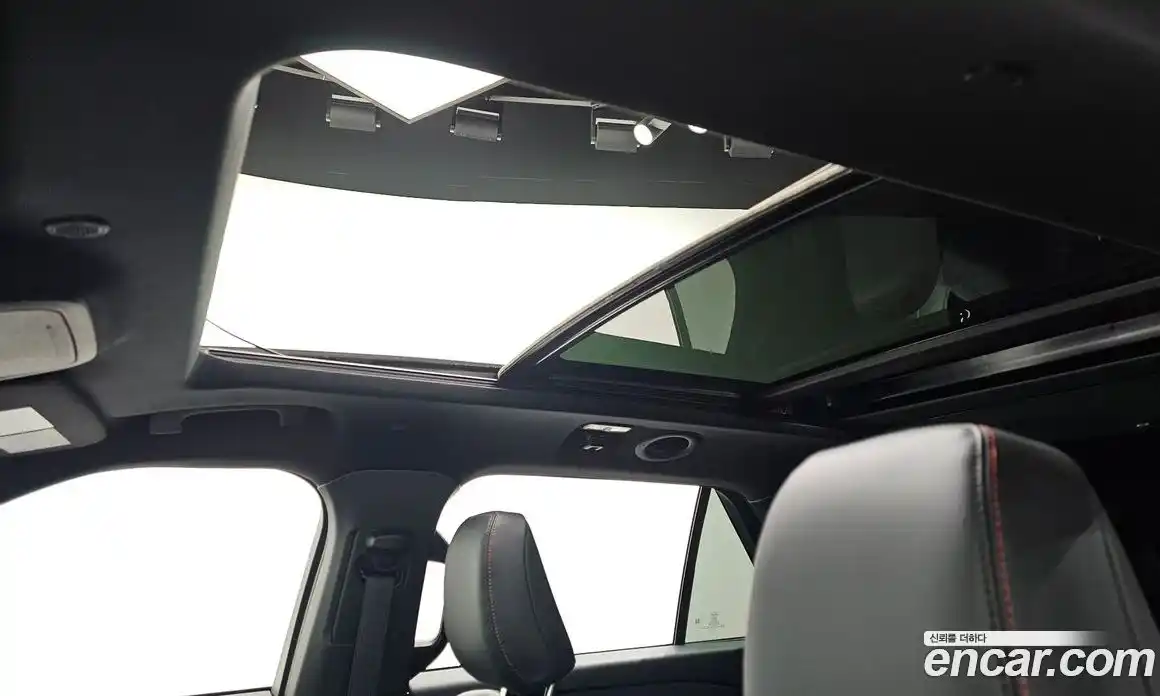 Ford Explorer 2025 2.3 Автомат в Москве № 233009, фото 17