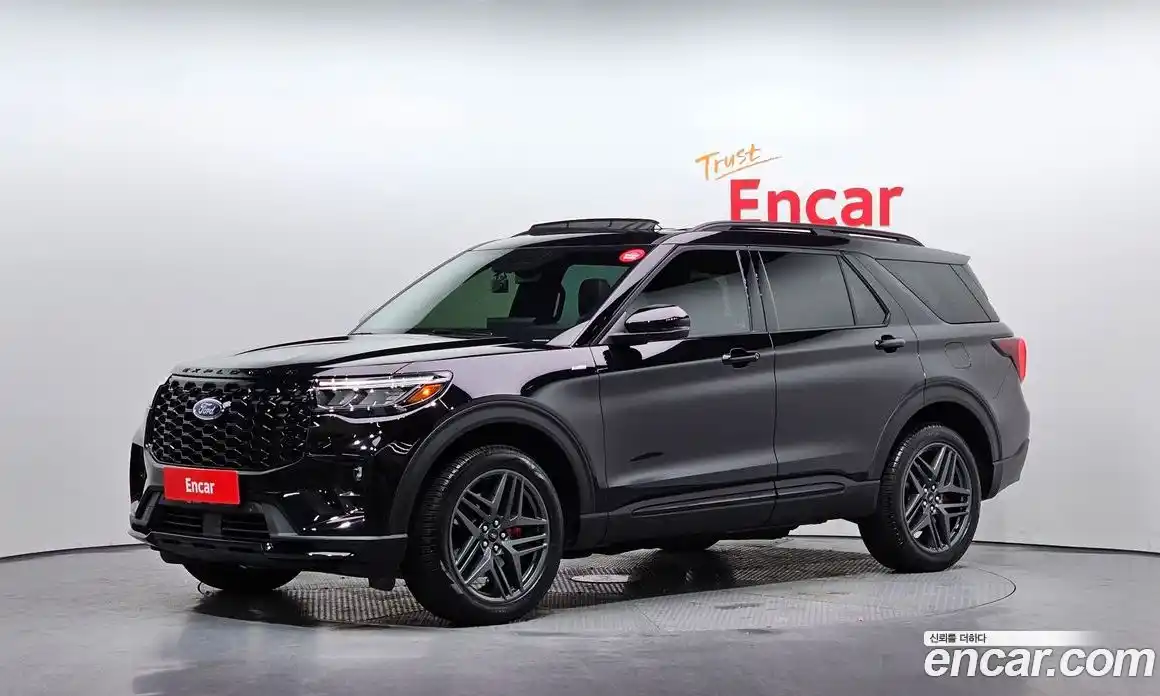 Ford Explorer 2025 2.3 Автомат в Москве № 233009, фото 3