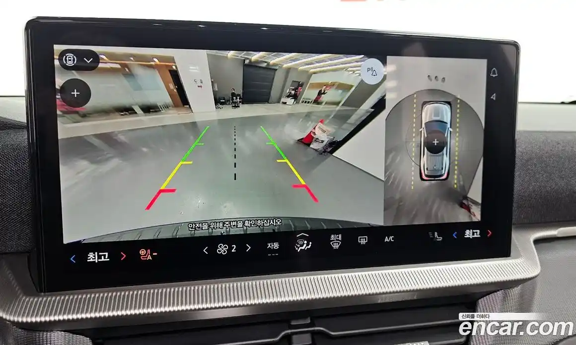 Ford Explorer 2025 2.3 Автомат в Москве № 233009, фото 5