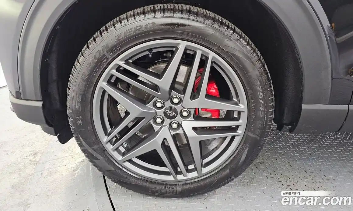 Ford Explorer 2025 2.3 Автомат в Москве № 233009, фото 8