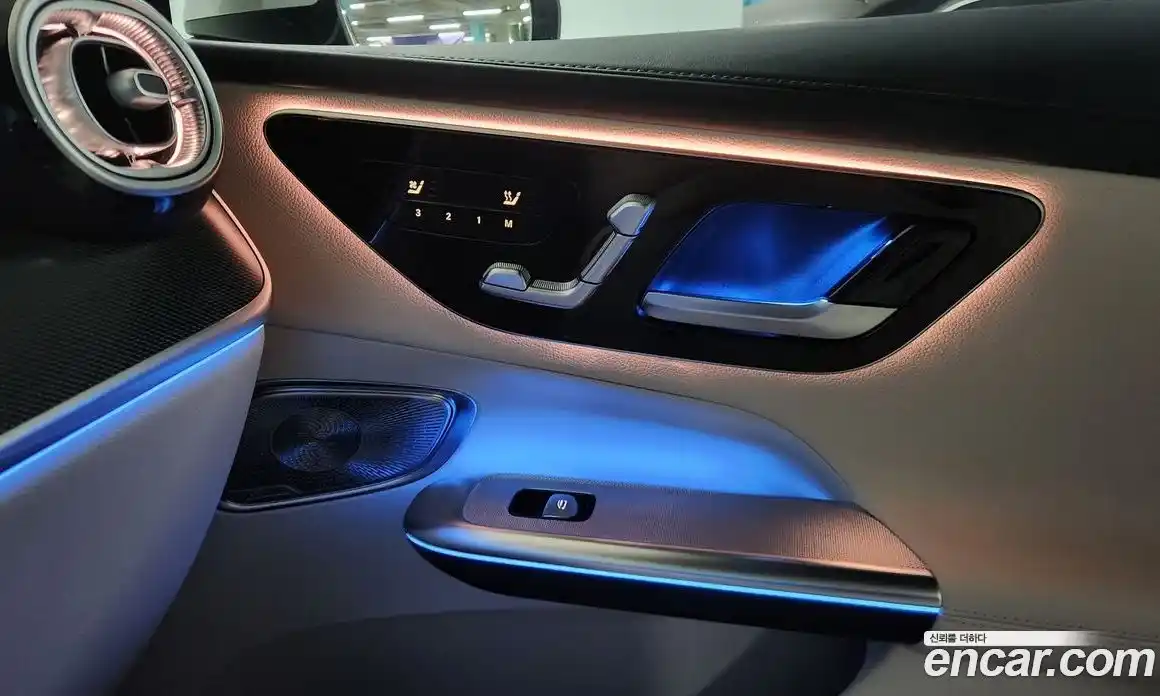 Mercedes-Benz GLC-Class 2025 2.0 Автомат в Москве № 238017, фото 18