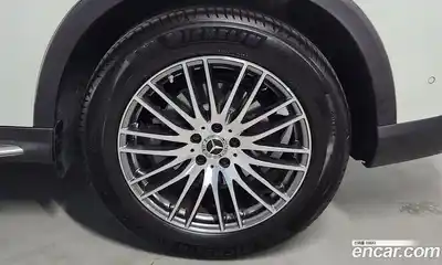 Mercedes-Benz GLC-Class 2025 2.0 Автомат в Москве № 238017, миниатюра 5