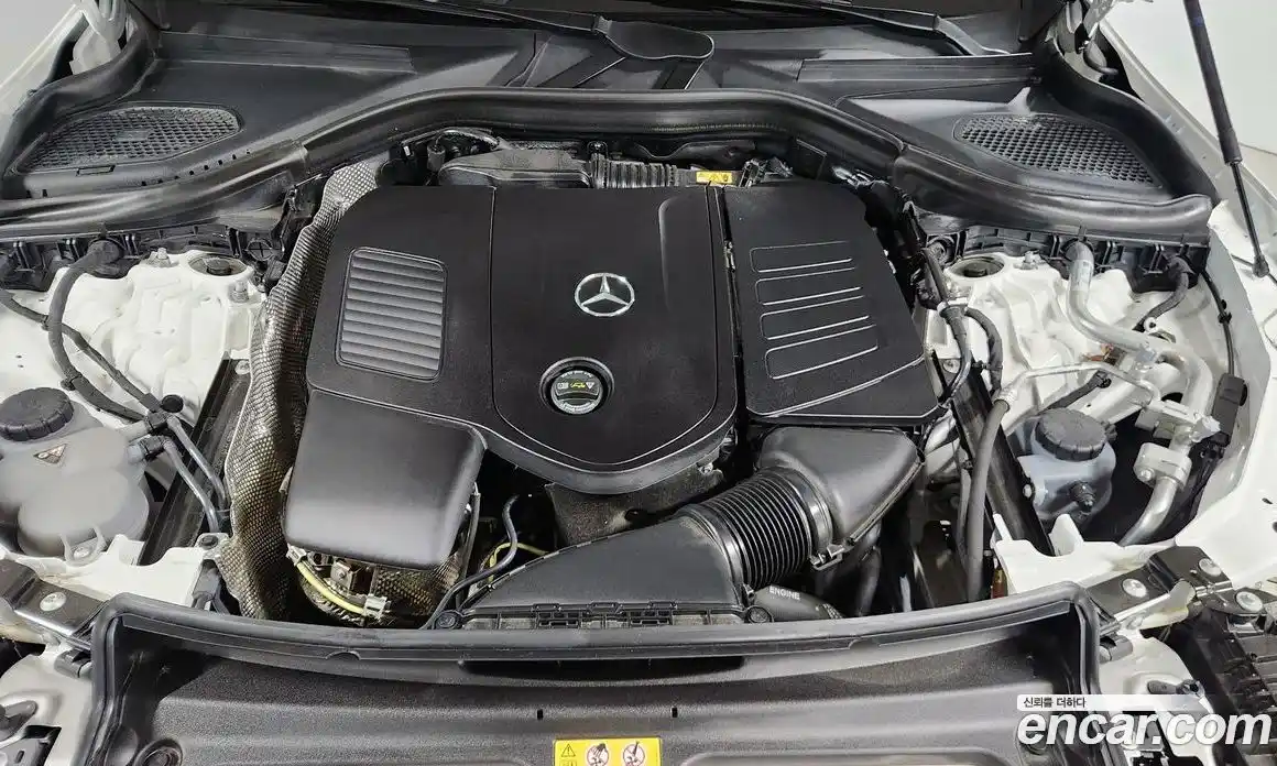 Mercedes-Benz GLC-Class 2025 2.0 Автомат в Москве № 238017, фото 6