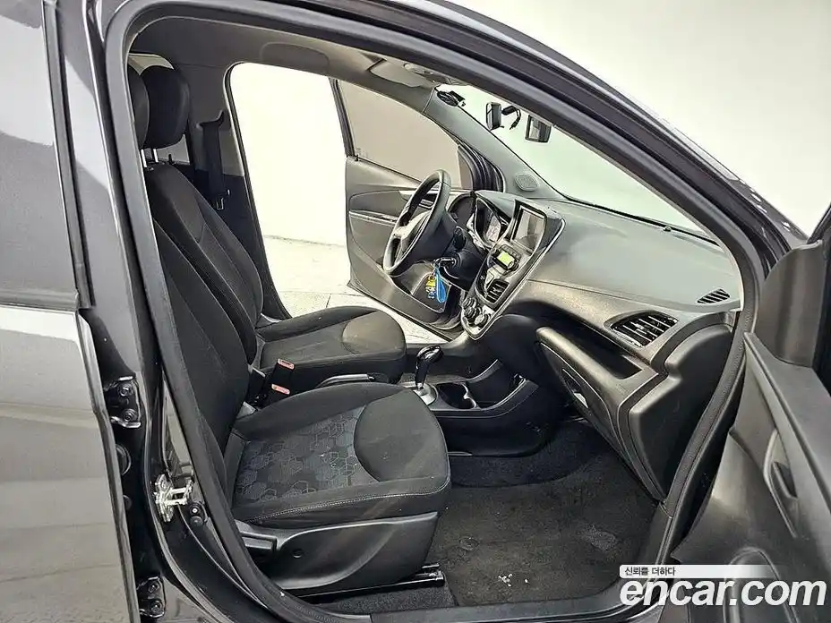 Chevrolet Spark 2016 1.0 Автомат в Москве № 240155, фото 5