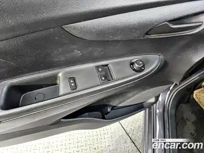 Chevrolet Spark 2016 1.0 Автомат в Москве № 240155, миниатюра 10