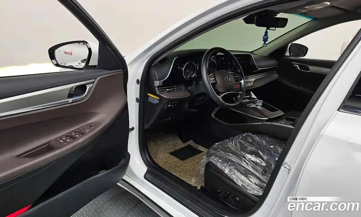 Hyundai Grandeur 2020 2.5 Автомат в Москве № 245739, фото 13