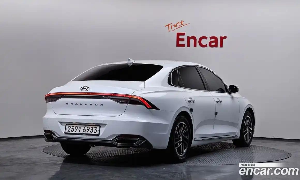 Hyundai Grandeur 2020 2.5 Автомат в Москве № 245739, фото 14