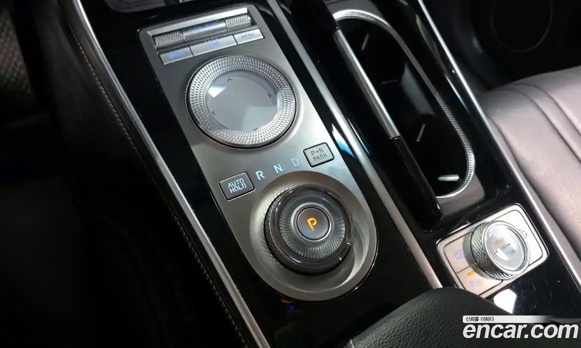 Genesis GV80 2022 2.5 Автомат в Москве № 25262, фото 15