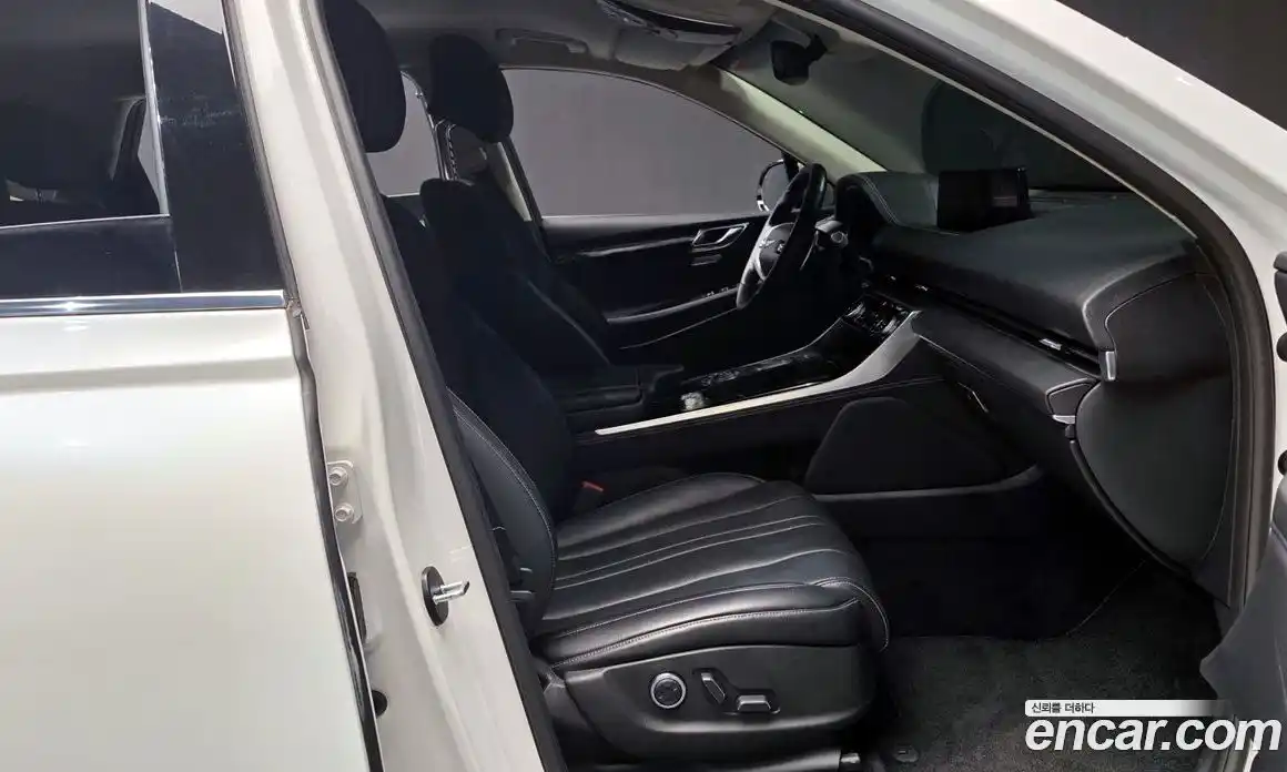 Genesis GV80 2022 2.5 Автомат в Москве № 25262, фото 20