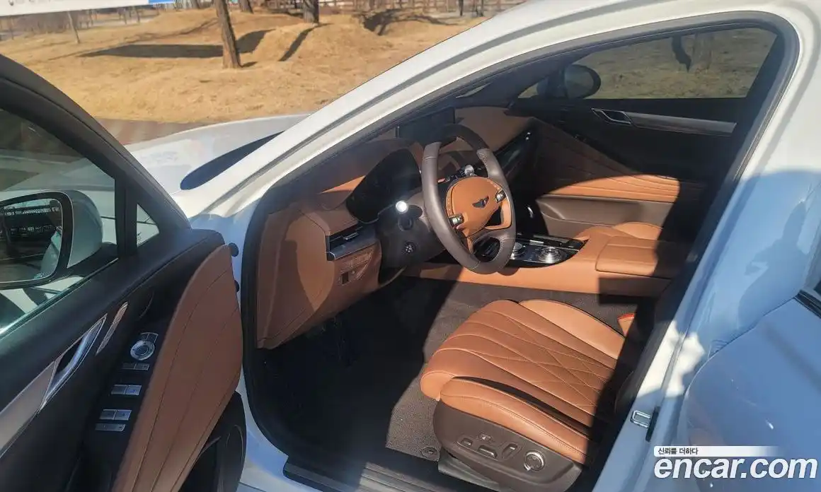 Genesis G80 2023 2.5 Автомат в Москве № 25392, фото 10