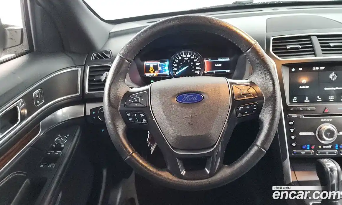 Ford Explorer 2017 2.3 Автомат в Москве № 255583, фото 7