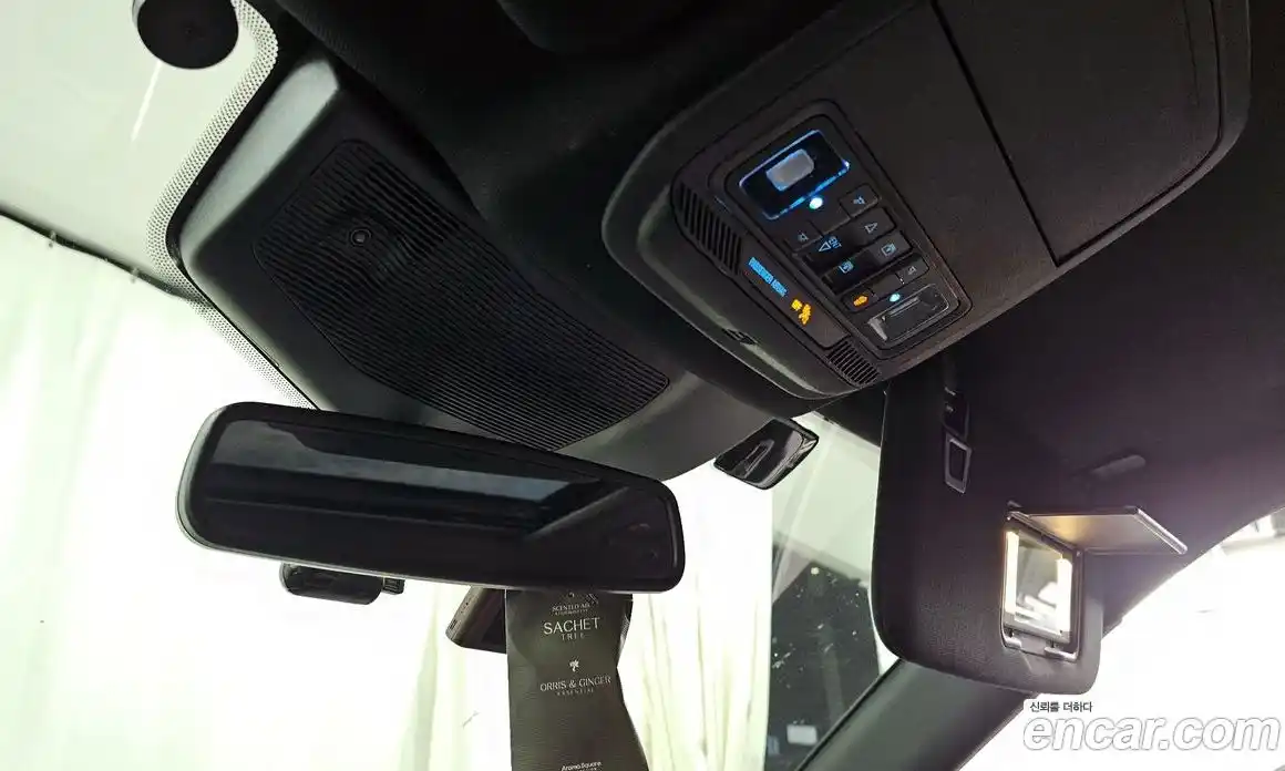 Ford Explorer 2021 3.0 Автомат в Москве № 255631, фото 18