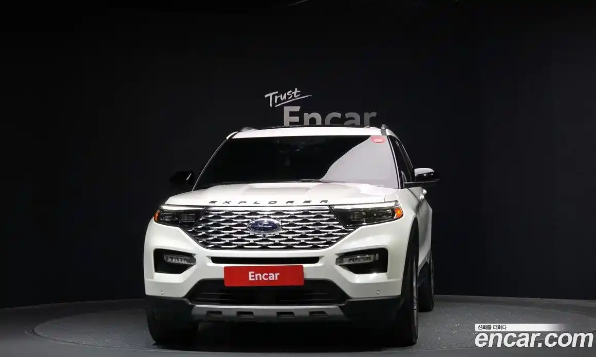 Ford Explorer 2021 3.0 Автомат в Москве № 255631, фото 20