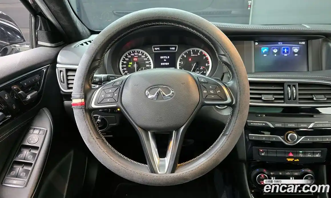 Infiniti QX30 2019 2.0 Автомат в Москве № 256147, фото 13