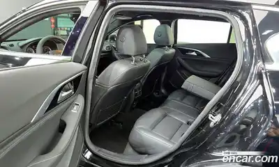 Infiniti QX30 2019 2.0 Автомат в Москве № 256147, миниатюра 2