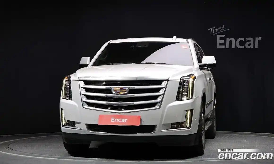 Cadillac Escalade 2019 6.2 Автомат в Москве № 256466, фото 16
