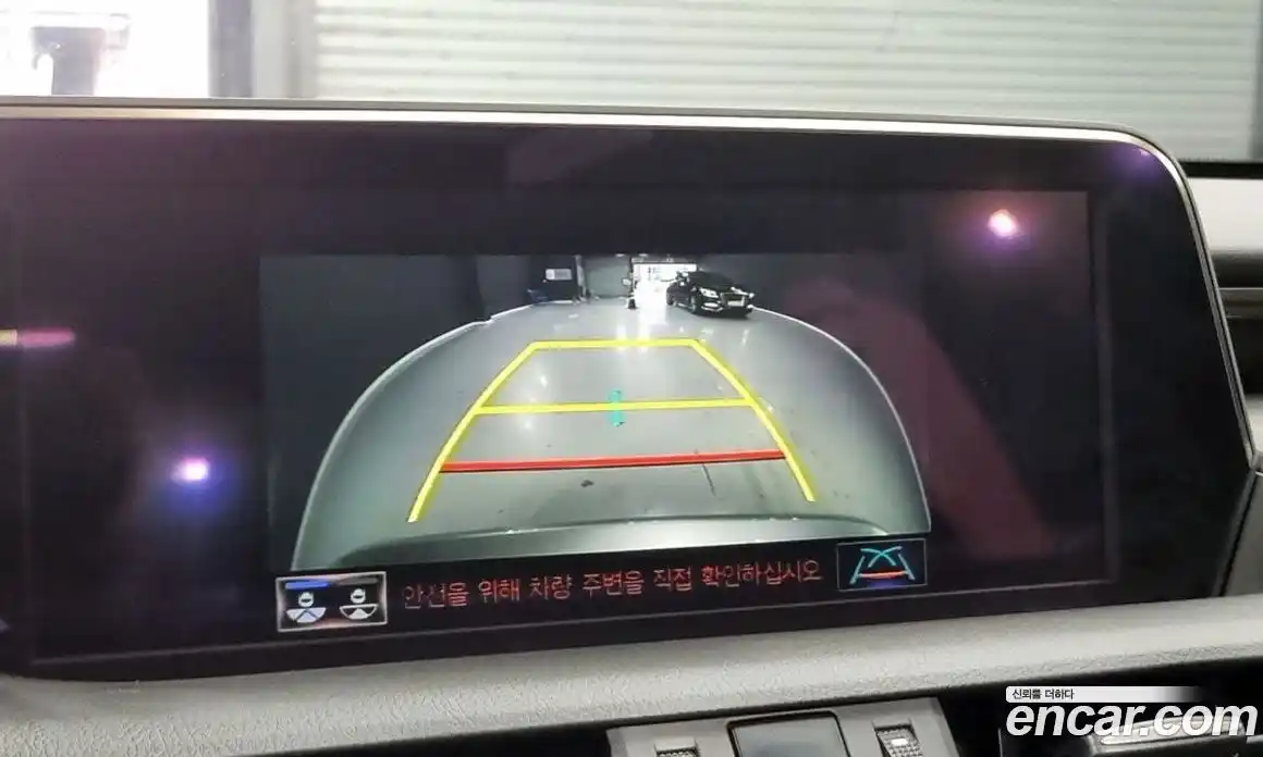 Lexus ES 2019 2.5 Автомат в Москве № 275908, фото 11