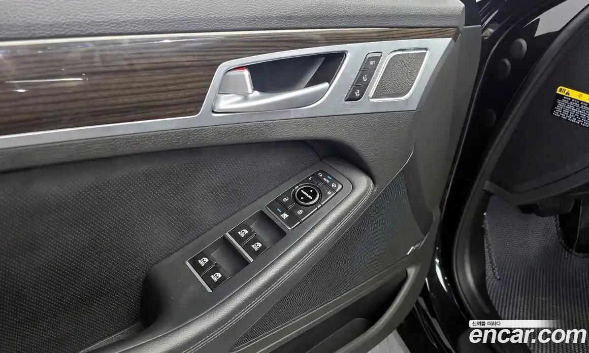 Genesis G80 2018 3.3 Автомат в Москве № 27738, фото 18