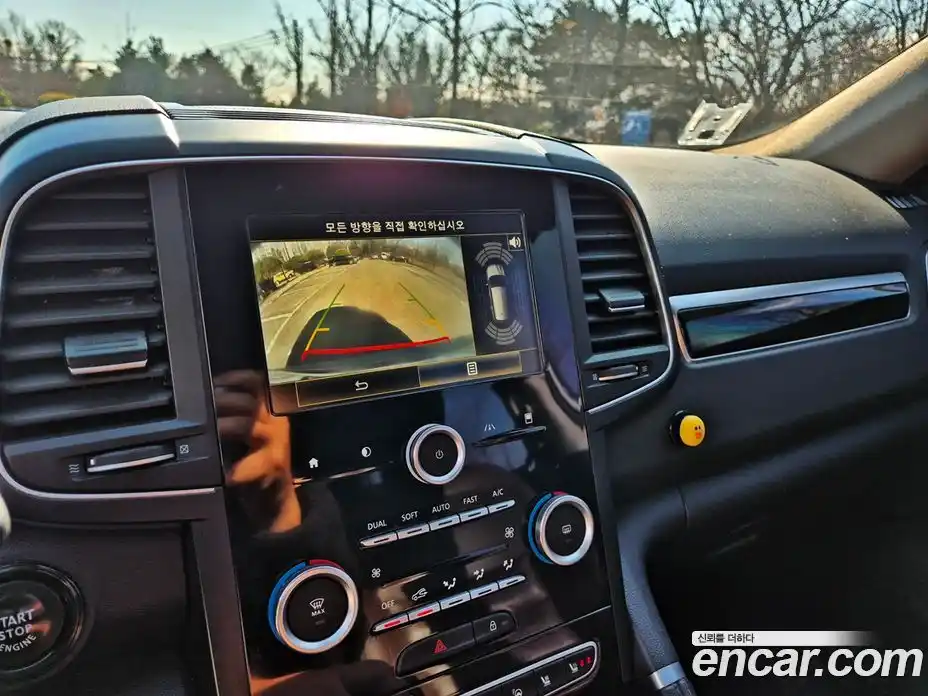 Renault QM6 2017 2.0 Автомат в Москве № 278046, фото 13