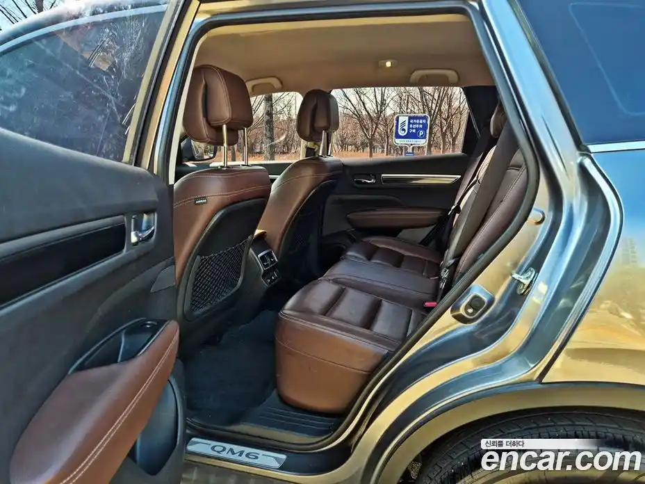 Renault QM6 2017 2.0 Автомат в Москве № 278046, фото 19