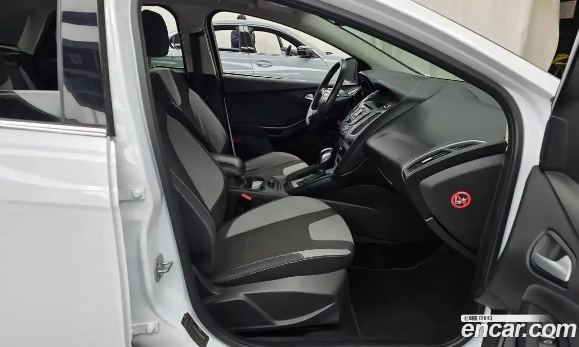 Ford Focus 2014 2.0 Автомат в Москве № 284026, фото 15