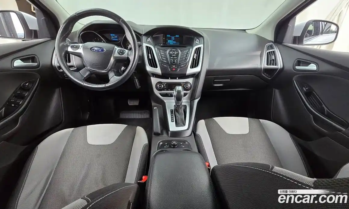 Ford Focus 2014 2.0 Автомат в Москве № 284026, фото 19