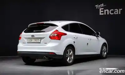 Ford Focus 2014 2.0 Автомат в Москве № 284026, миниатюра 2