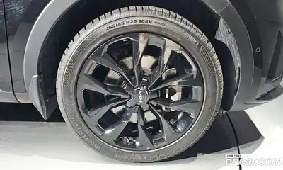 Kia Sorento 2023 2.5 Автомат в Москве № 287861, миниатюра 10