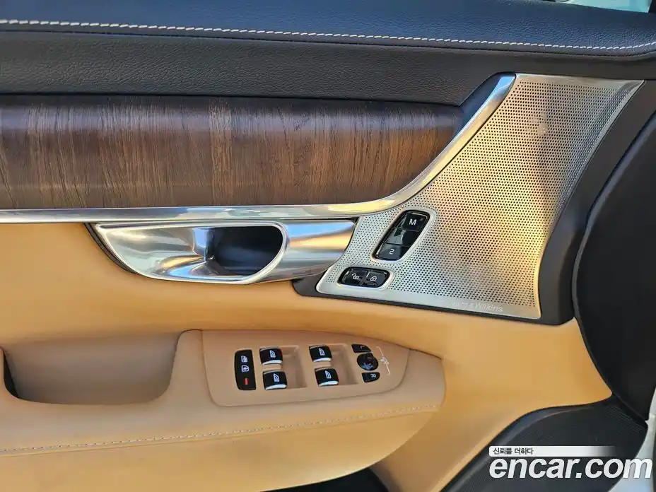 Volvo S90 2021 2.0 Автомат в Москве № 294029, фото 15