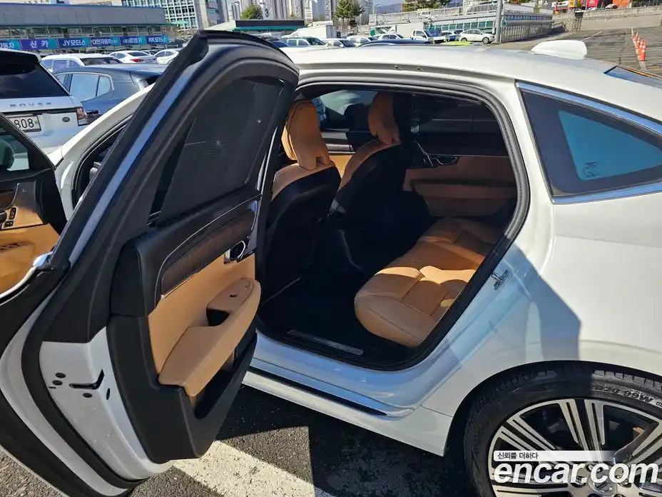 Volvo S90 2021 2.0 Автомат в Москве № 294029, фото 17
