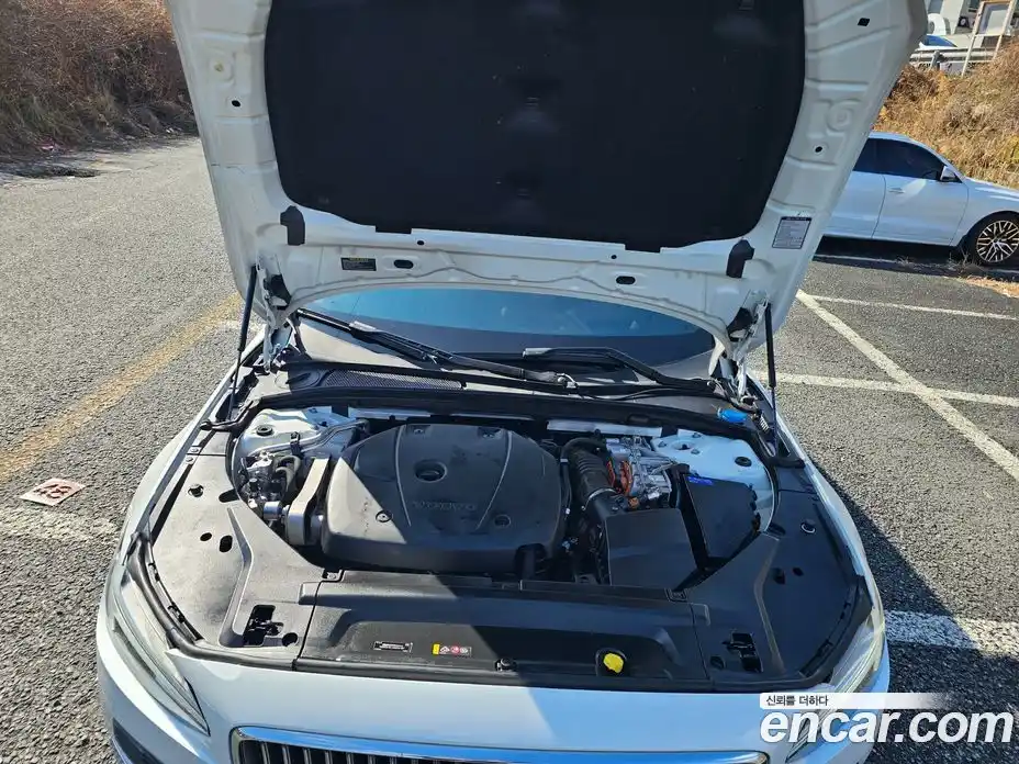 Volvo S90 2021 2.0 Автомат в Москве № 294029, фото 9