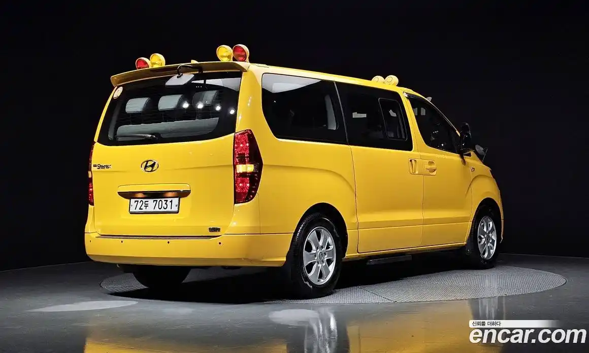 Hyundai Starex 2021 2.4 Автомат в Москве № 303887, фото 13