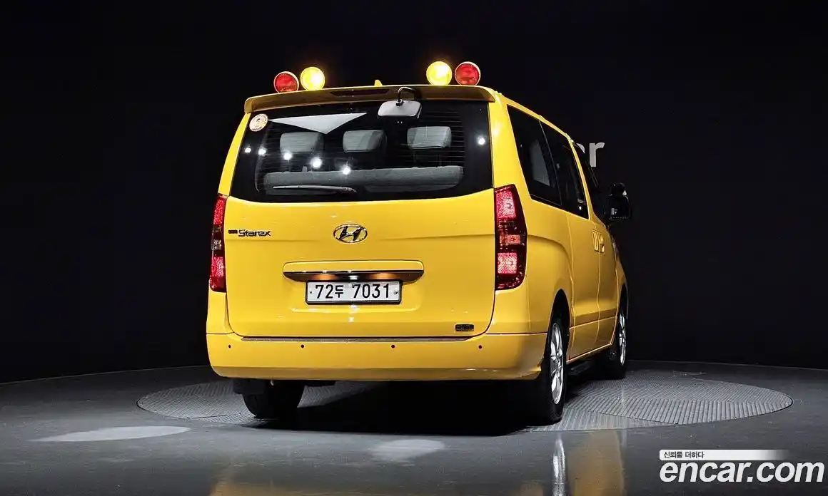 Hyundai Starex 2021 2.4 Автомат в Москве № 303887, фото 15