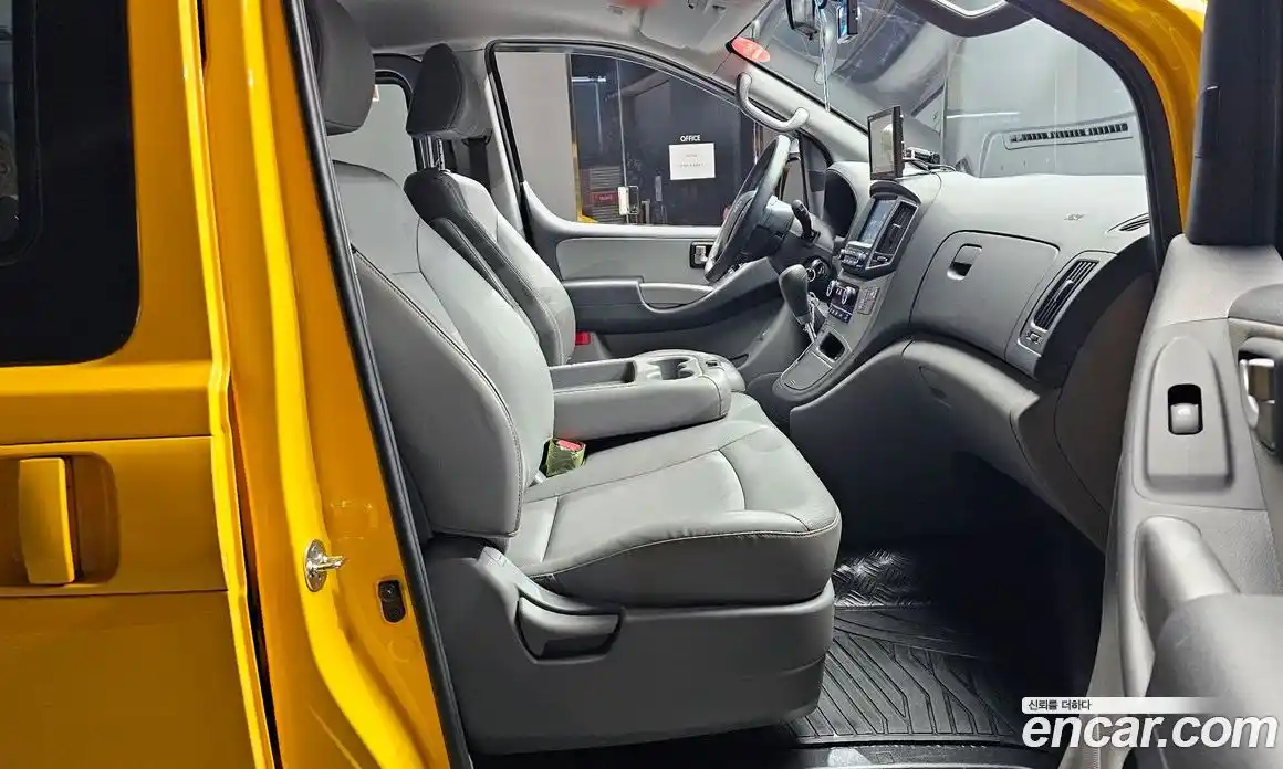 Hyundai Starex 2021 2.4 Автомат в Москве № 303887, фото 18