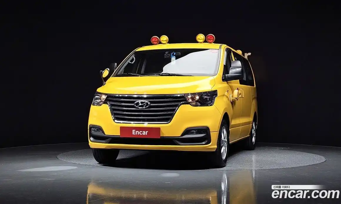 Hyundai Starex 2021 2.4 Автомат в Москве № 303887, фото 3