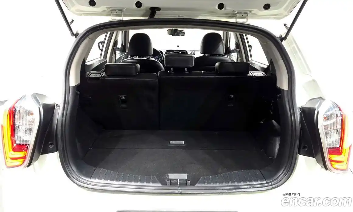 SsangYong TIBOLI 2020 1.5 Автомат в Москве № 30801, фото 8