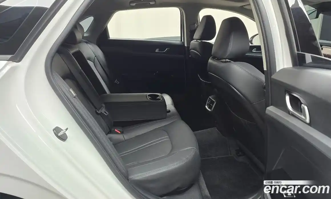 Kia K5 2020 1.6 Автомат в Москве № 308104, фото 13