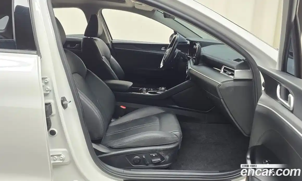 Kia K5 2020 1.6 Автомат в Москве № 308104, фото 20