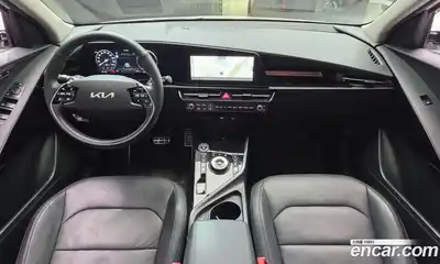 Kia Niro 2023 1.6 Автомат в Москве № 308387, миниатюра 2