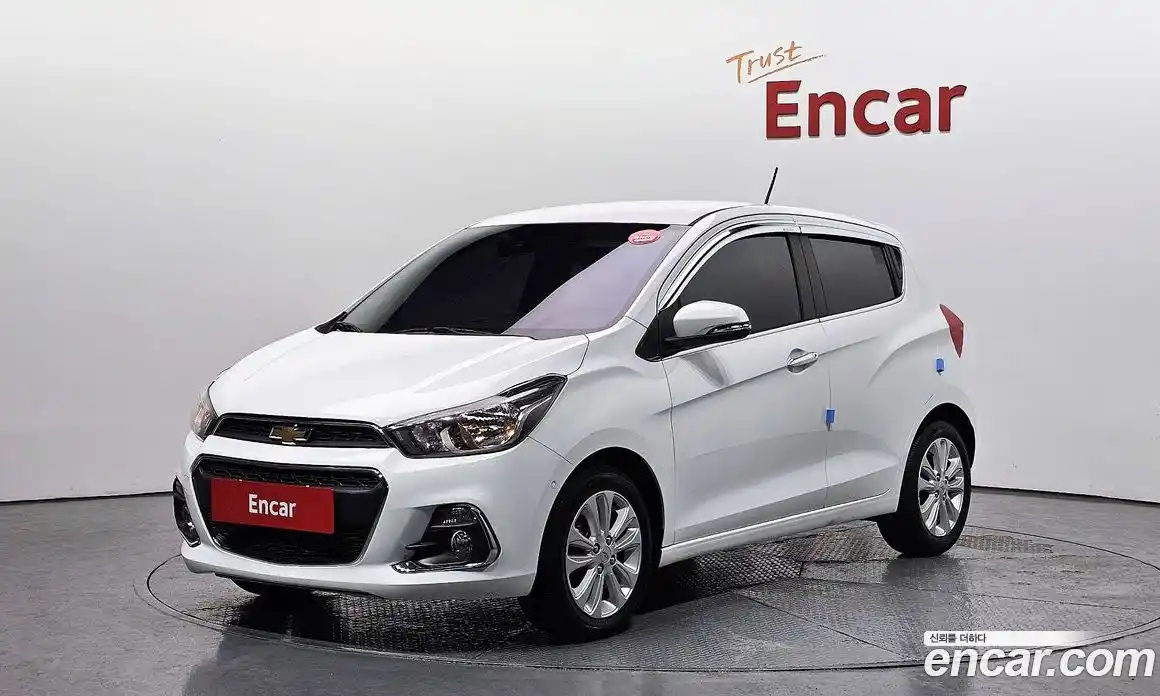 Chevrolet Spark 2018 1.0 Автомат в Москве № 314309, фото 12