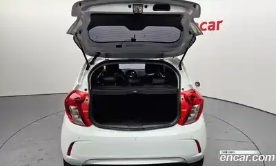 Chevrolet Spark 2018 1.0 Автомат в Москве № 314309, миниатюра 9