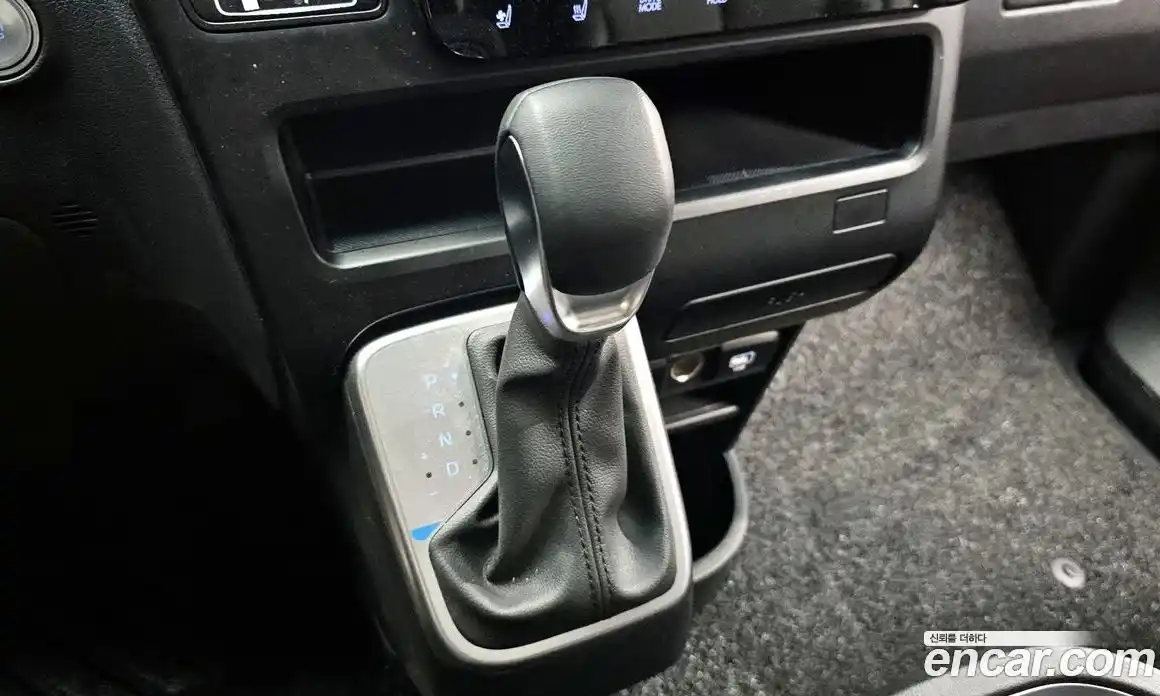 Hyundai Staria 2025 1.6 Автомат в Москве № 328006, фото 17