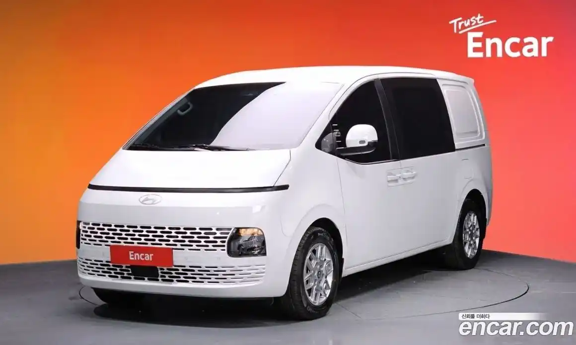 Hyundai Staria 2025 1.6 Автомат в Москве № 328006, фото 7