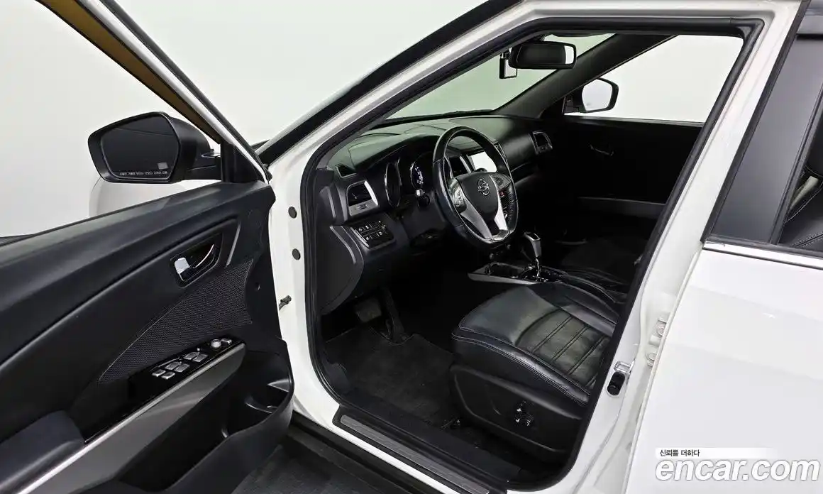 SsangYong TIBOLI 2015 1.6 Автомат в Москве № 34758, фото 13