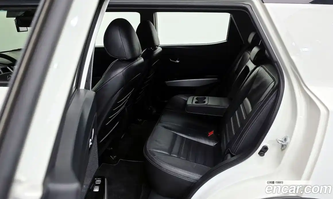 SsangYong TIBOLI 2015 1.6 Автомат в Москве № 34758, фото 15