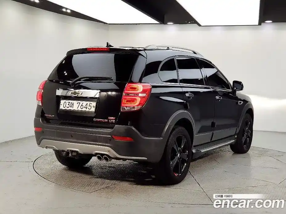 Chevrolet Captiva 2017 2.0 Автомат в Москве № 38588, фото 4